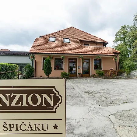 Na špičáku